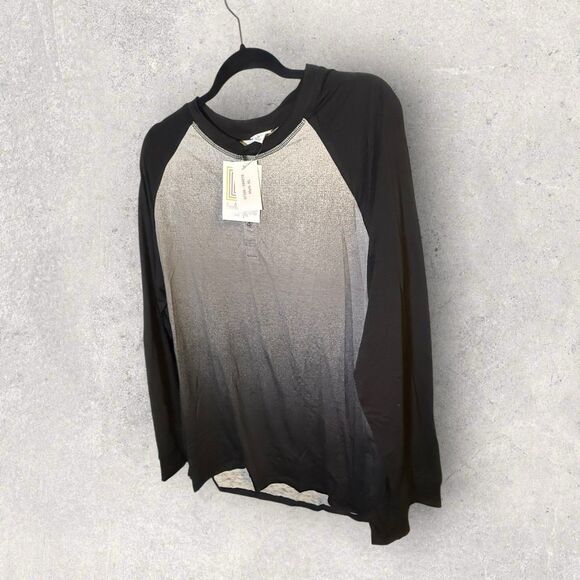 LuLaRoe Mark Henley Shirt Long Sleeve Size XL Black And White Ombré Print NWT - Picture 1 of 5
